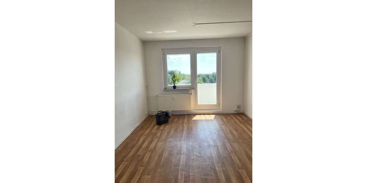 Etagenwohnung Lutherstadt Wittenberg Lerchenbergsiedlung - 3 Zimmer, 69 m&sup2;, 415&euro; | Angebot:26781327