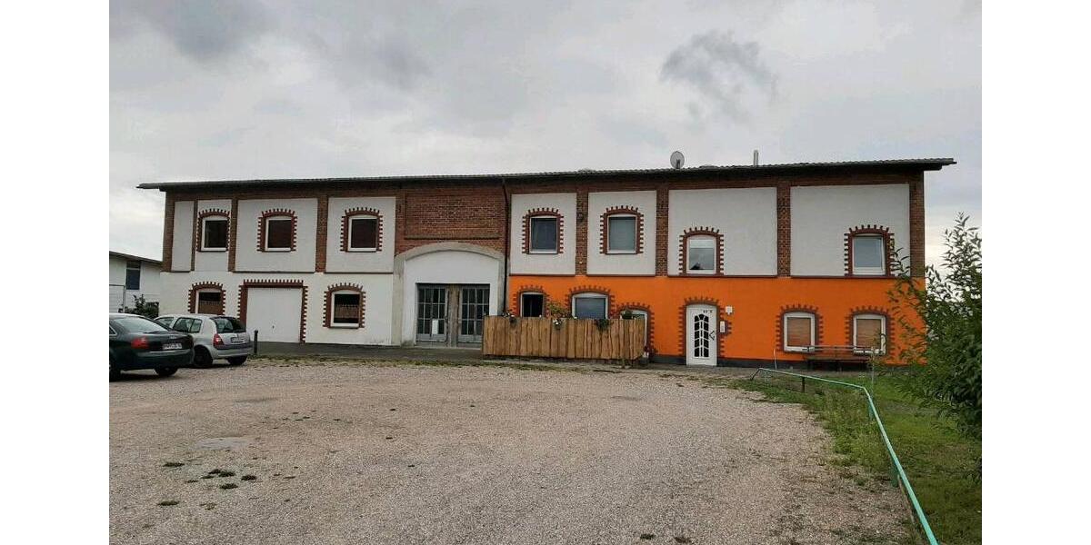 Etagenwohnung Parchim - 3 Zimmer, 90 m&sup2;, 558&euro; | Angebot:26167457
