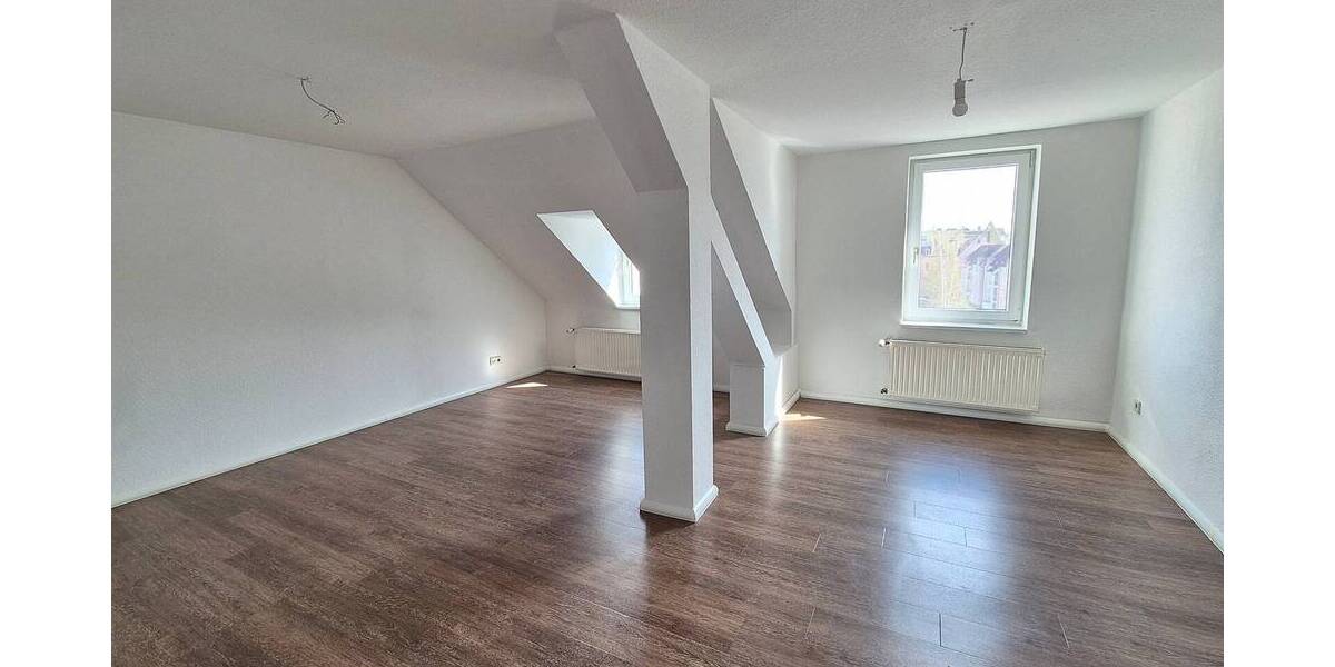 großzügige 4-Raum-Wohnung mit ABK im Herzen von Döbeln 4 zimmer