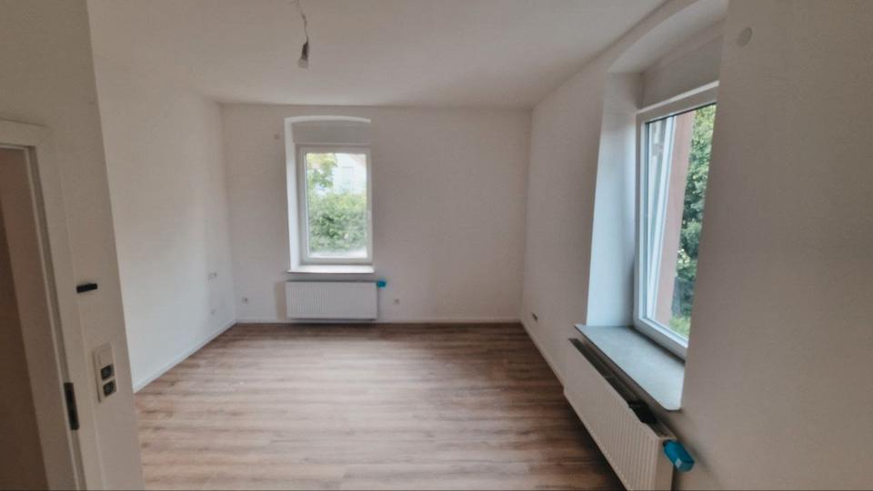 Etagenwohnung Barntrup - 2 Zimmer, 82 m&sup2;, 600&euro; | Angebot:26428246