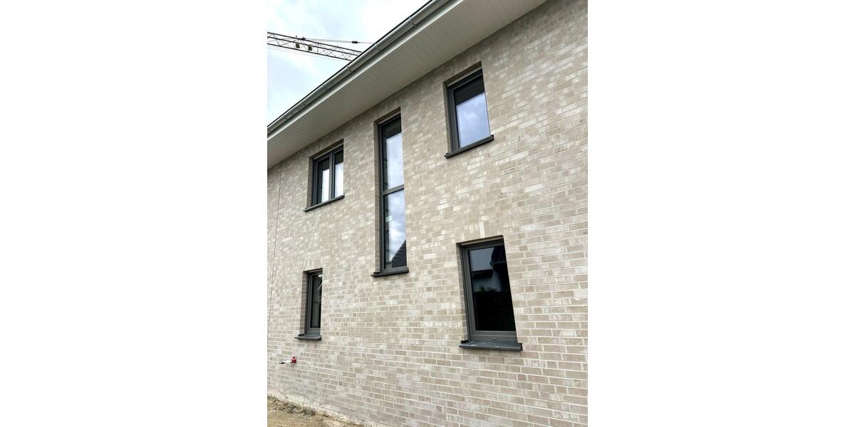 Doppelhaushälfte Salzbergen - 5 Zimmer, 155 m&sup2;, 1.600&euro; | Angebot:26229530