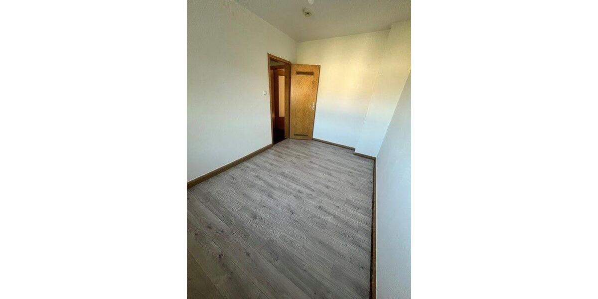 Etagenwohnung Elsdorf - 4 Zimmer, 68 m&sup2;, 547&euro; | Angebot:23037823