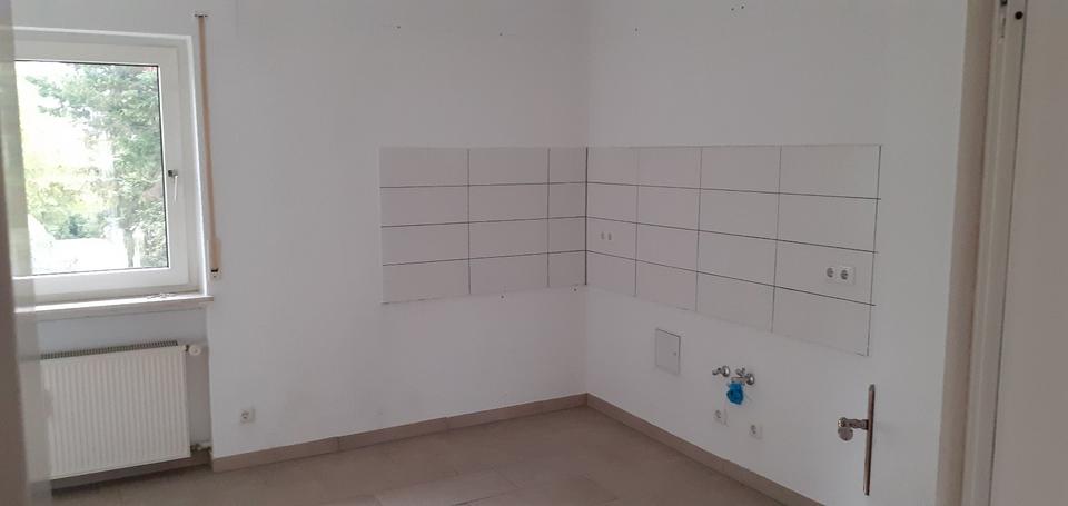 Geräumige 3 Zimmer Wohnung mit Balkon und Stellplatz 3 zimmer