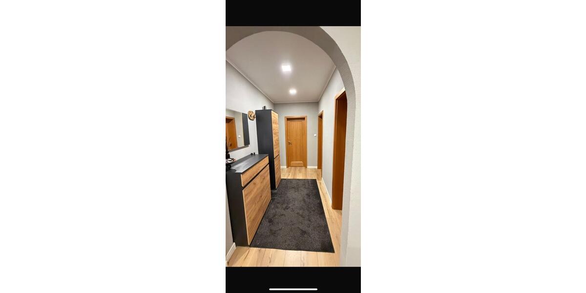 Erdgeschoßwohnung Löhne - 4 Zimmer, 120 m&sup2;, 1.300&euro; | Angebot:26491195