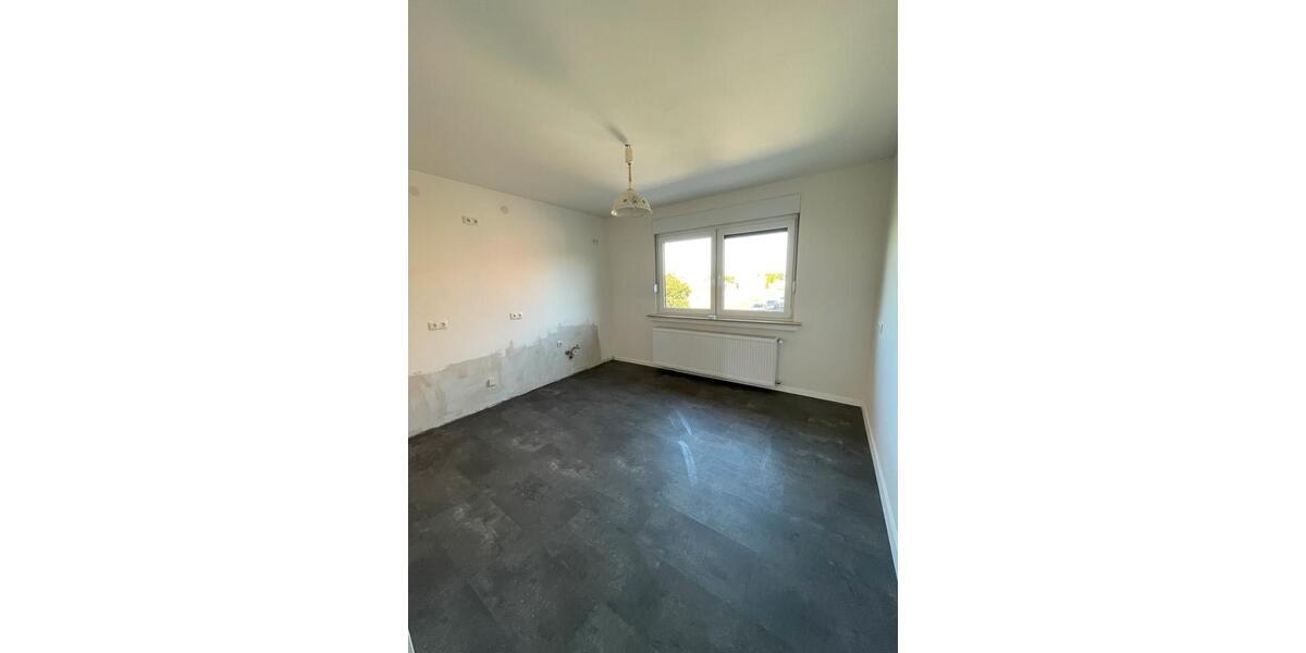 Etagenwohnung Euskirchen Dom-Esch - 2.5 Zimmer, 65 m&sup2;, 960&euro; | Angebot:26424618