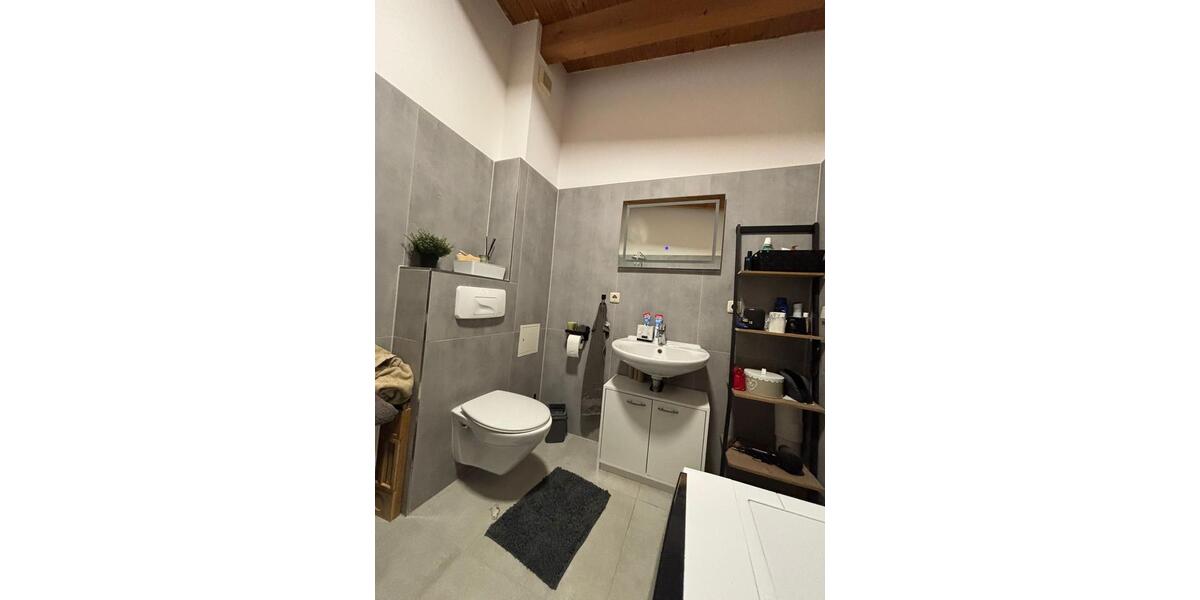 Maisonettenwohnung Werdau - 2 Zimmer, 72 m&sup2;, 400&euro; | Angebot:26705462
