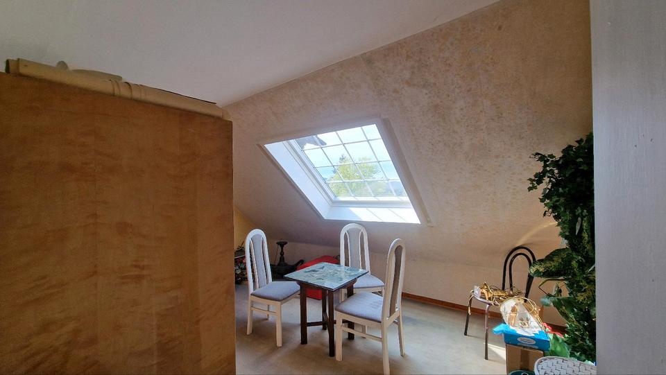 Einfamilienhaus Holzminden - 12 Zimmer, 320 m&sup2;, 2.250&euro; | Angebot:26037589