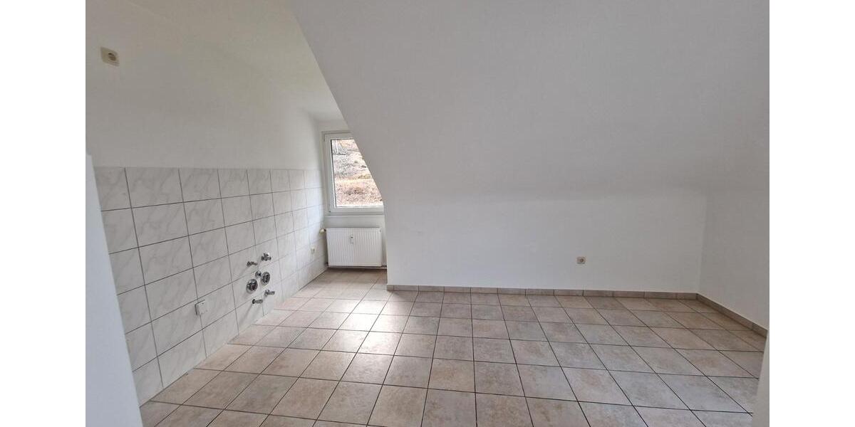 Dachgeschoßwohnung Bad Soden-Salmünster Salmünster - 2.5 Zimmer, 70 m&sup2;, 570&euro; | Angebot:26256118