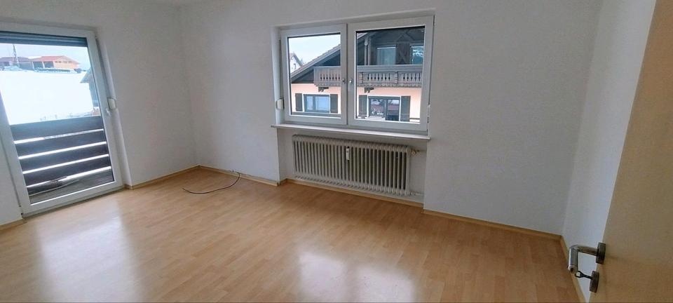 Etagenwohnung Zwiesel - 3 Zimmer, 70 m&sup2;, 480&euro; | Angebot:24805300