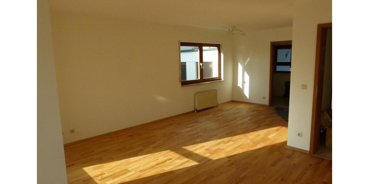 Doppelhaushälfte Bietigheim-Bissingen Bissingen - 5.5 Zimmer, 130 m&sup2;, 1.850&euro; | Angebot:25477617