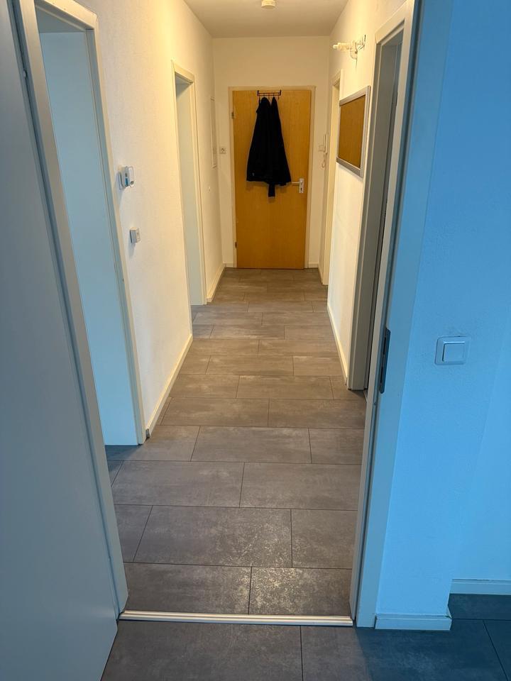 Helle 3-Zimmer-Wohnung mit Balkon in zentraler Lage – Esslingen