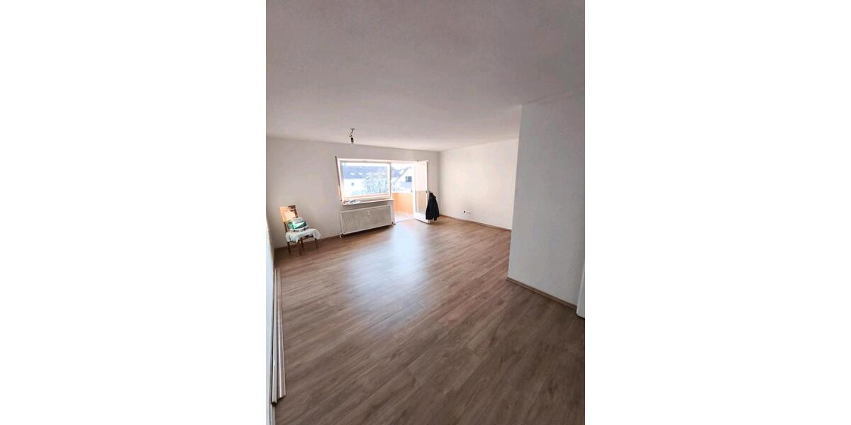 Etagenwohnung Sachsenheim - 1 Zimmer, 39 m&sup2;, 650&euro; | Angebot:25870583