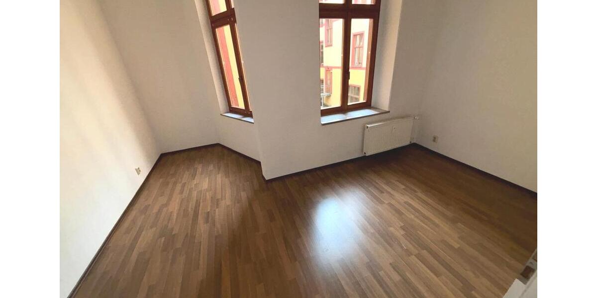 Etagenwohnung Magdeburg - 3 Zimmer, 85 m&sup2;, 635&euro; | Angebot:26164902
