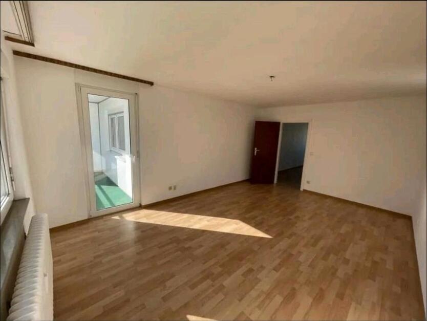 Schöne 3 Zimmer Wohnung zu vermieten
