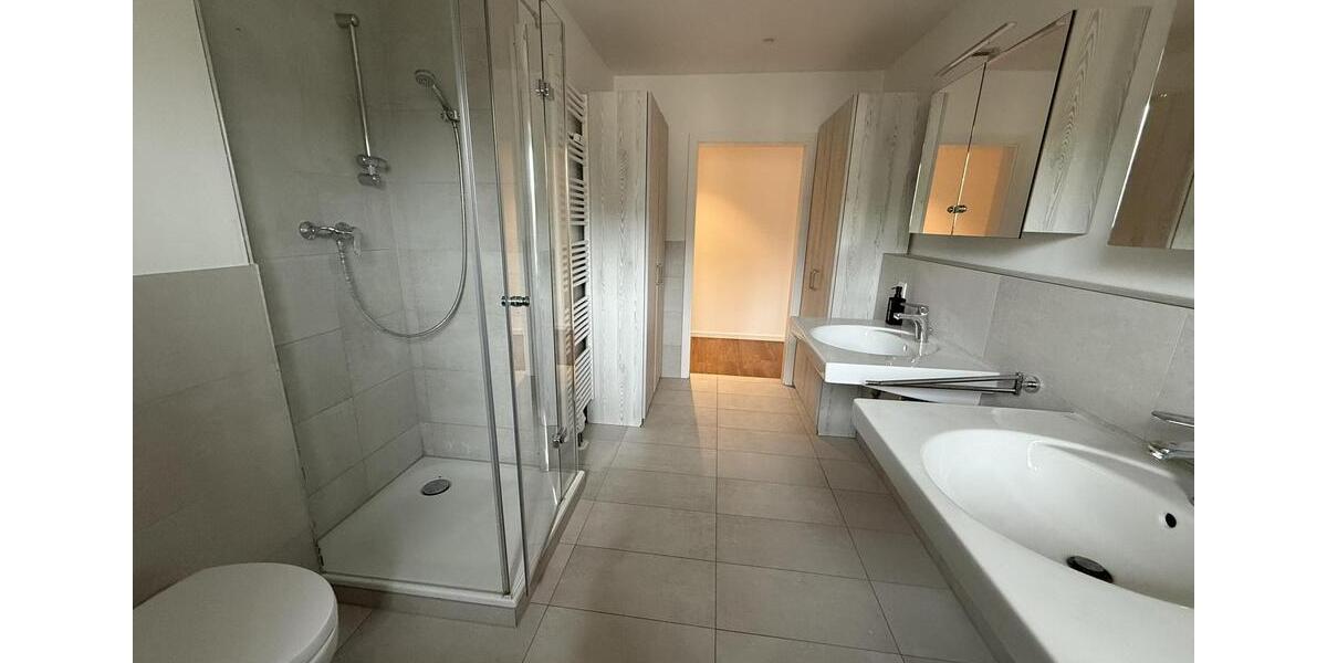 Etagenwohnung Ottobrunn - 1 Zimmer, 14 m&sup2;, 700&euro; | Angebot:26620689