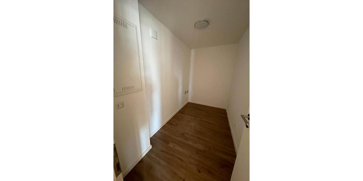 Etagenwohnung Pocking - 3 Zimmer, 102 m&sup2;, 1.090&euro; | Angebot:26581678