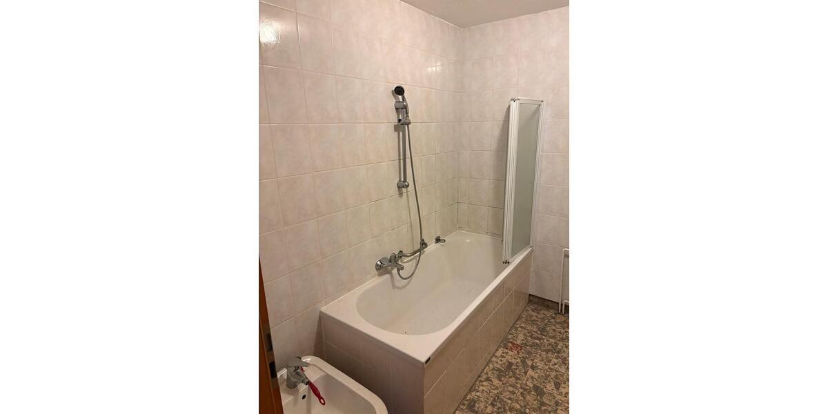 Erdgeschoßwohnung Montabaur - 5 Zimmer, 150 m&sup2;, 1.000&euro; | Angebot:26025391