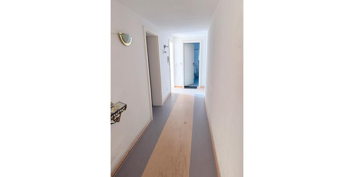 Etagenwohnung Schöneck - 2 Zimmer, 76 m&sup2;, 960&euro; | Angebot:25043535