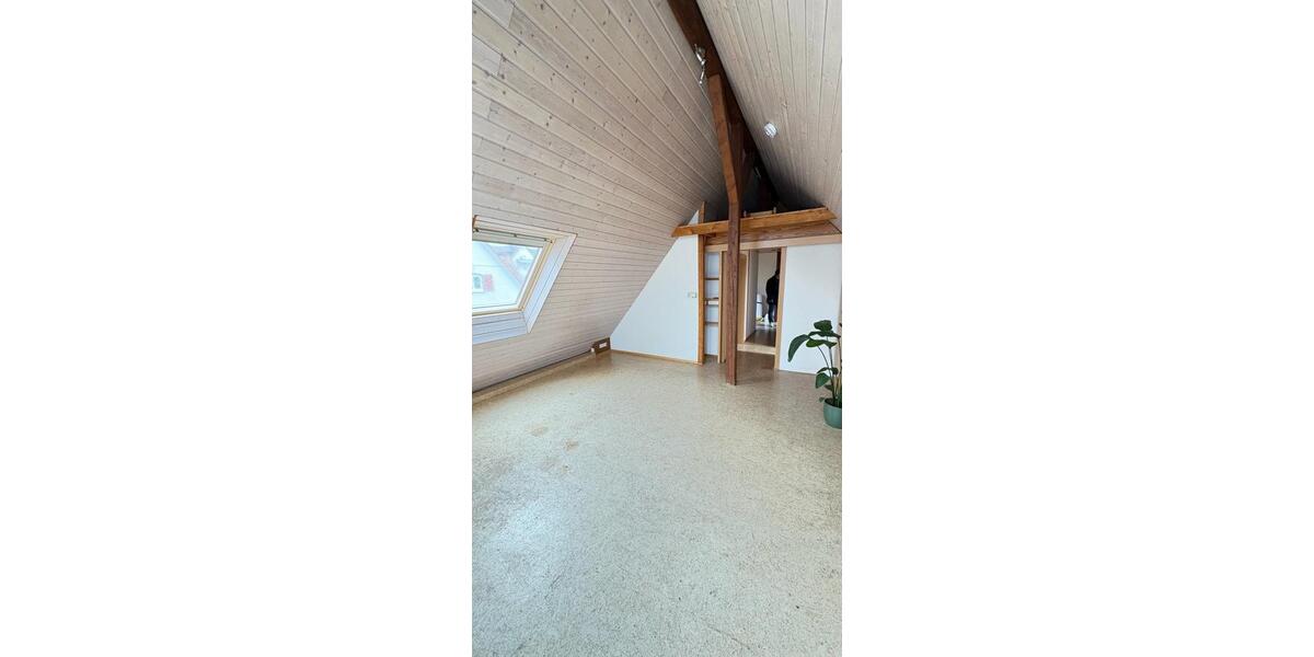 Dachgeschoßwohnung Freudenstadt - 2 Zimmer, 42 m&sup2;, 550&euro; | Angebot:26547309