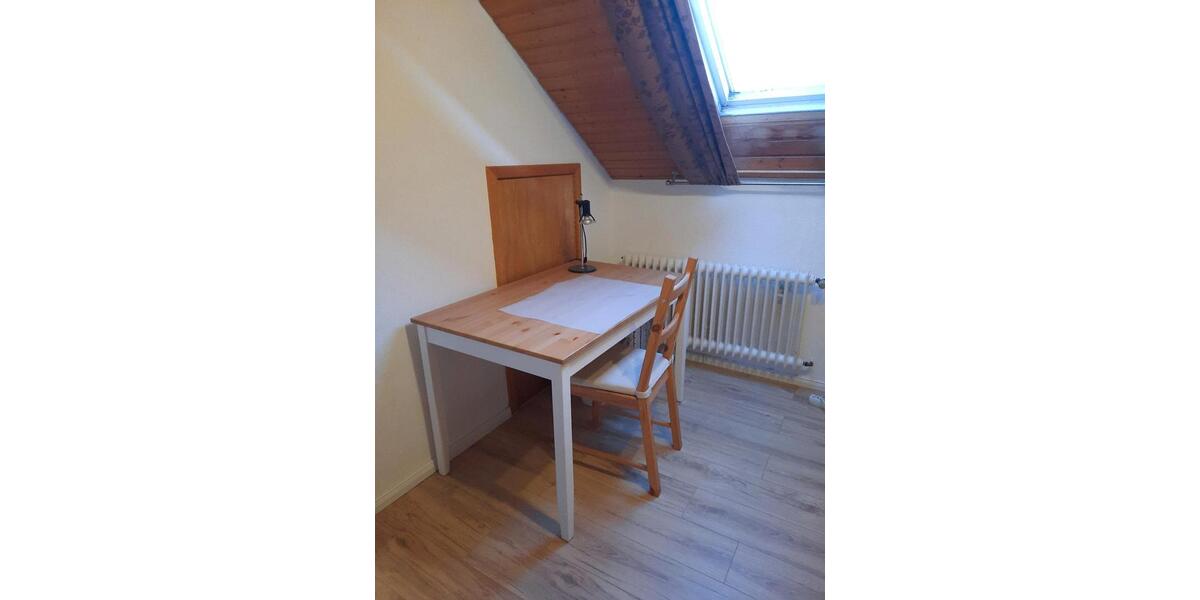 Dachgeschoßwohnung Vechta - 1 Zimmer, 10 m&sup2;, 380&euro; | Angebot:25173509