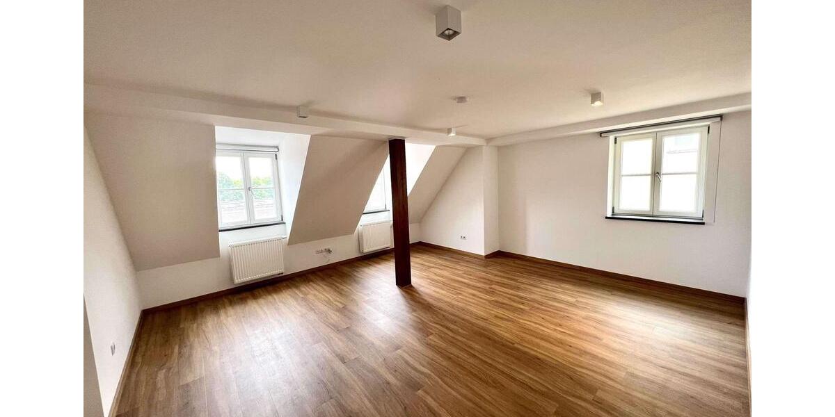 Etagenwohnung Straubing - 1 Zimmer, 32 m&sup2;, 290&euro; | Angebot:24996388