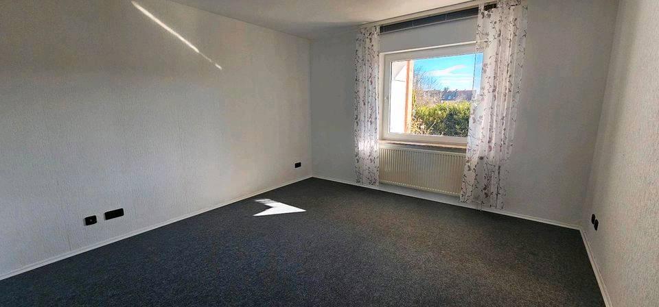 Erdgeschoßwohnung Wolfenbüttel - 3 Zimmer, 82 m&sup2;, 700&euro; | Angebot:26342177