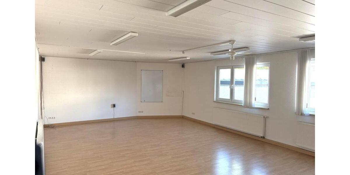 Gewerbeobjekt Stadtallendorf - 800&euro; | Angebot:26372809