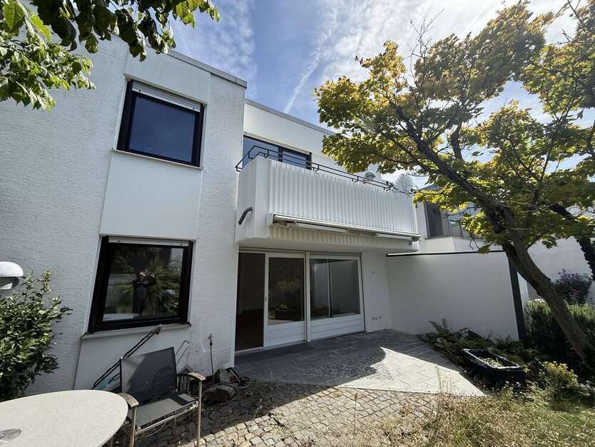 Haus zum Mieten in Wiesbaden 2.190 € 128 m²