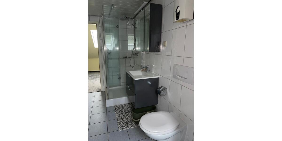 Dachgeschoßwohnung Merzig - 3.5 Zimmer, 65 m&sup2;, 850&euro; | Angebot:26549987