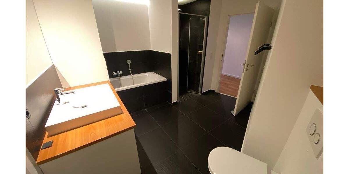 Etagenwohnung Erfurt Löbervorstadt - 2 Zimmer, 66 m&sup2;, 765&euro; | Angebot:24874581
