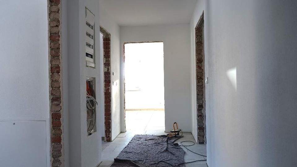 Erdgeschoßwohnung Pulsnitz - 2 Zimmer, 73 m&sup2;, 800&euro; | Angebot:24568757