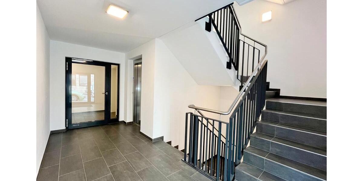 Etagenwohnung Fürth Südstadt - 2 Zimmer, 63 m&sup2;, 1.221&euro; | Angebot:21871804