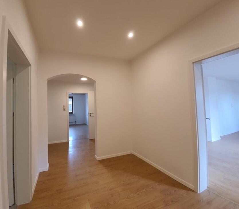 4-Zimmer-Wohnung mit moderner Einbauküche