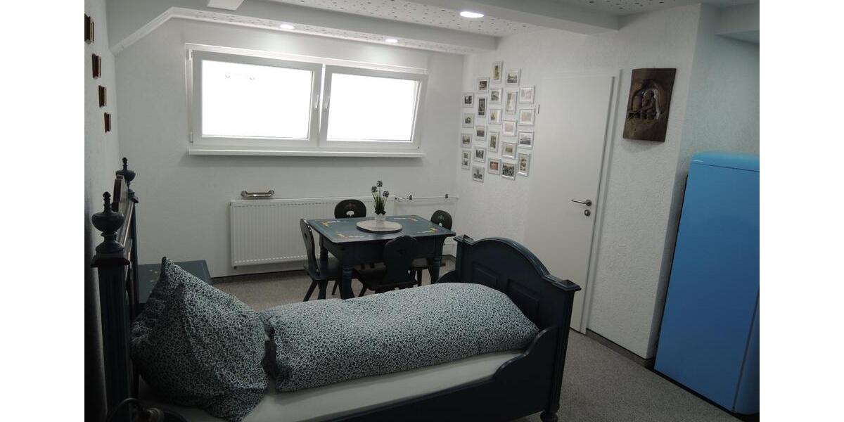 Wohnen auf Zeit Kirchheim unter Teck - 1 Zimmer, 33 m&sup2;, 900&euro; | Angebot:9537347