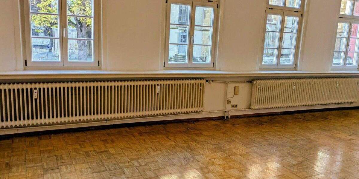 Etagenwohnung Schwäbisch Hall Tullauer Höhe - 3 Zimmer, 125 m&sup2;, 1.100&euro; | Angebot:25801403