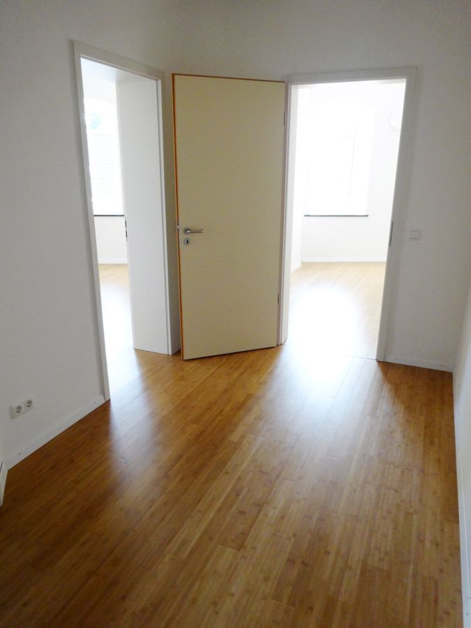 Altbau Loft Wohnung am Lech x3: 73+82+64 qm, kernsaniert, Balkon, Parkett, Küche, ruhig, nähe KUKA, provisionsfrei 3 zimmer