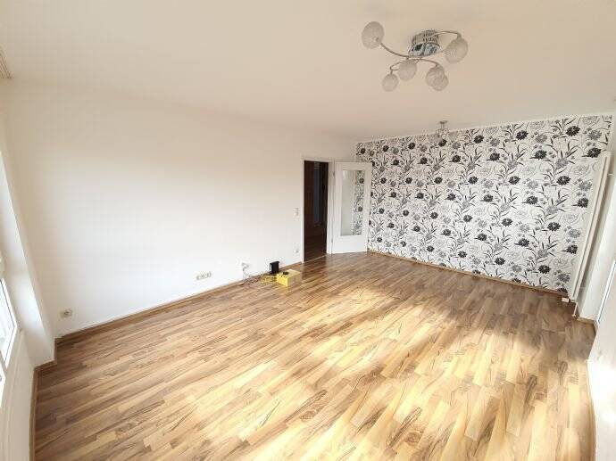 Etagenwohnung Amberg - 2 Zimmer, 55 m&sup2;, 650&euro; | Angebot:26804667