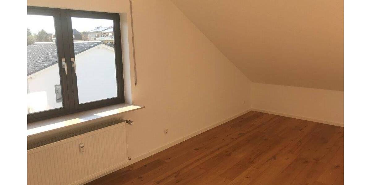Etagenwohnung Bad Nauheim Nieder-Mörlen - 2 Zimmer, 95 m&sup2;, 1.050&euro; | Angebot:25939294