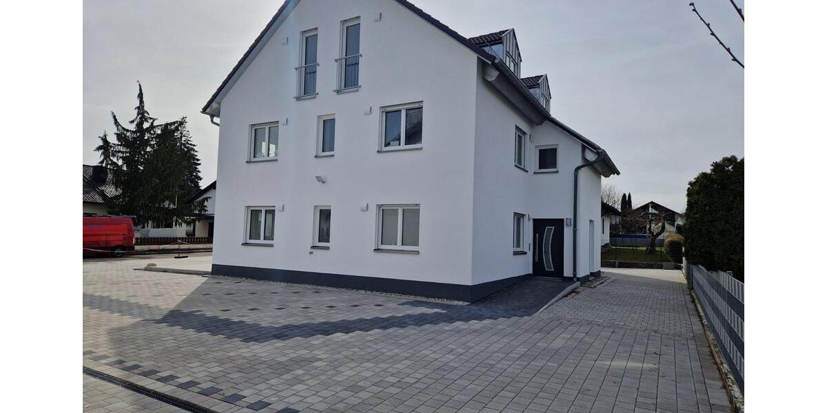 Dachgeschoßwohnung Pförring - 2 Zimmer, 64 m&sup2;, 810&euro; | Angebot:25948005
