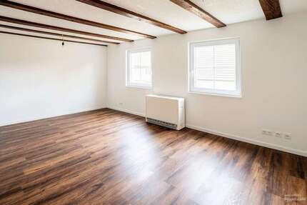 Haus Gechingen - 6 Zimmer, 161 m&sup2;, 1.690&euro; | Angebot:27442606