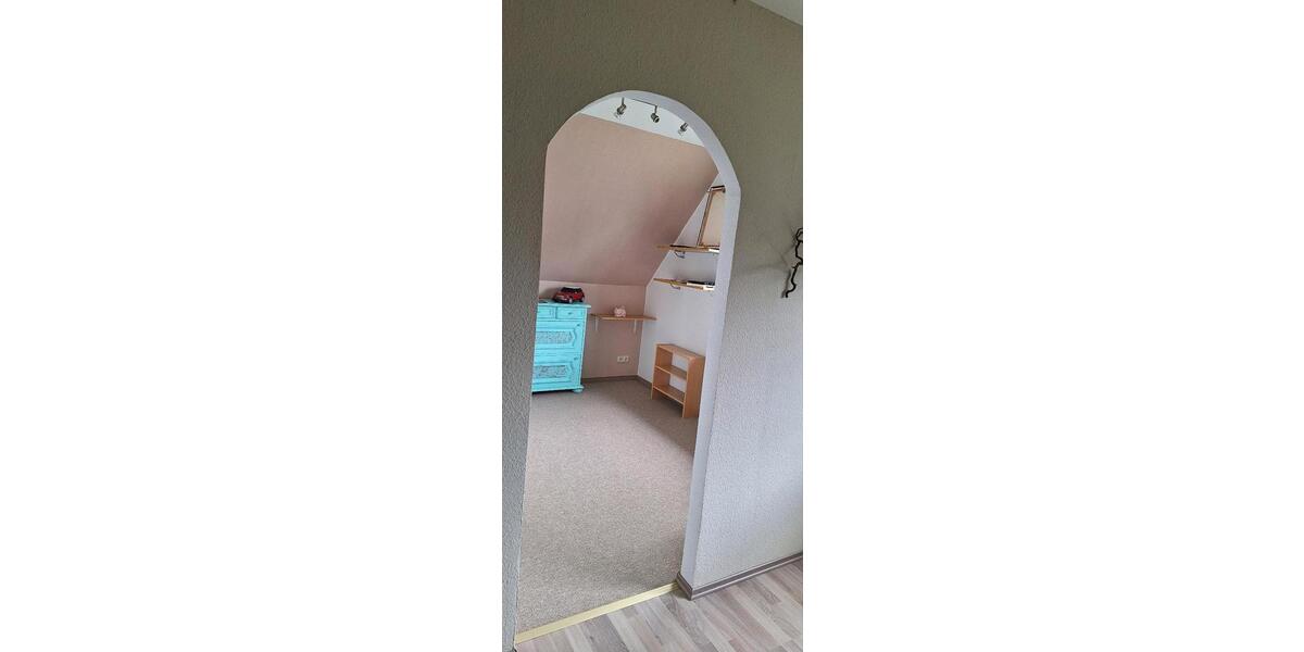 Dachgeschoßwohnung Nordhastedt - 2 Zimmer, 1.200&euro; | Angebot:21253350