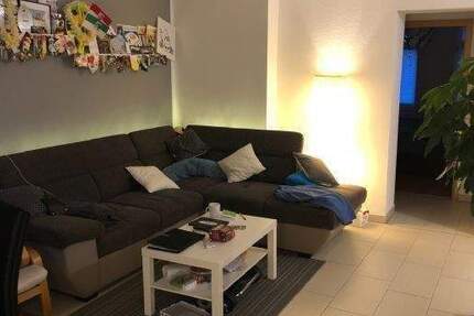 3 Raum Wohnung mit Balkon Laminat Lift in der Raiffeisenstraße Krämpfervorstadt 3 zimmer