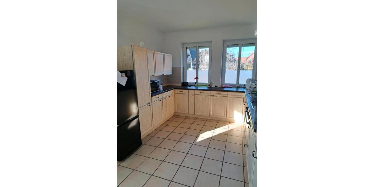 Etagenwohnung Hessisch Oldendorf - 2.5 Zimmer, 87 m&sup2;, 1.015&euro; | Angebot:26350817