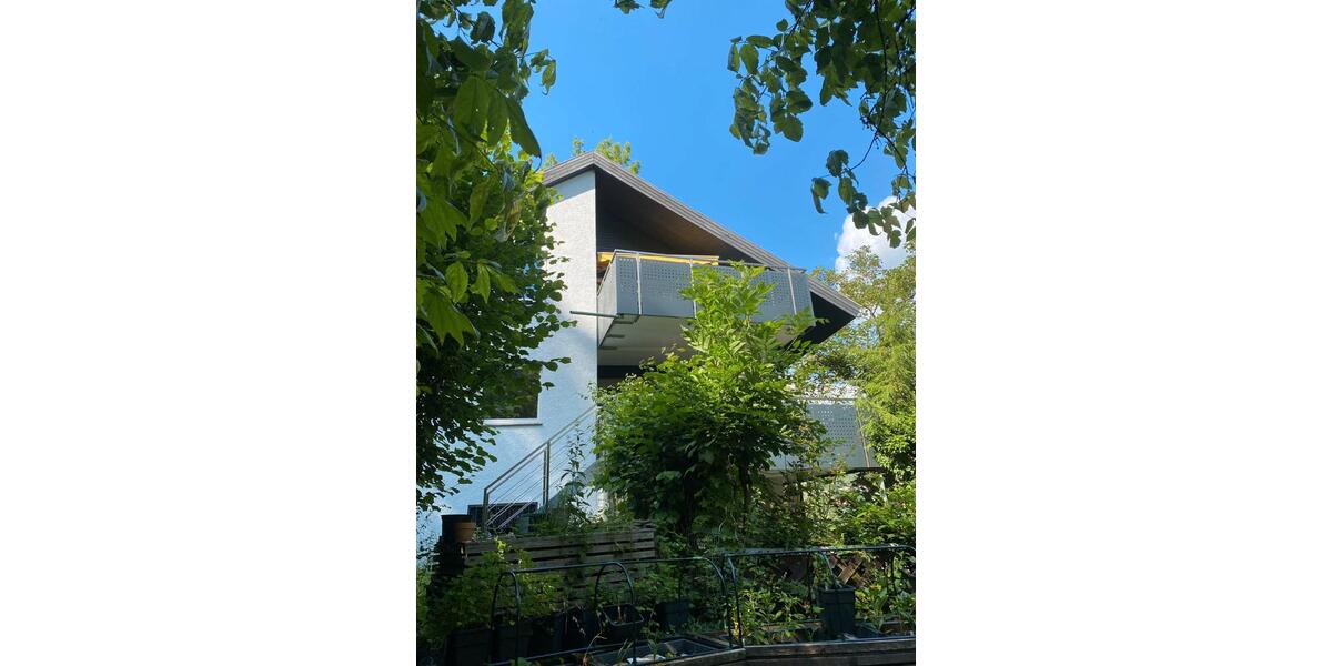 Dachgeschoßwohnung Nagold - 3 Zimmer, 92 m&sup2;, 900&euro; | Angebot:26632309
