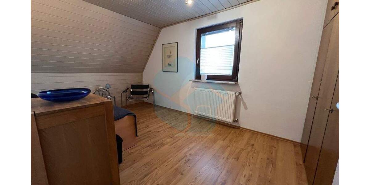 BITTE LESEN SIE DAS EXPOSÉ! Schöne, möblierte 3-ZKB Wohneinheit in Bad Nauheim Nieder-Mörlen! 3 zimmer