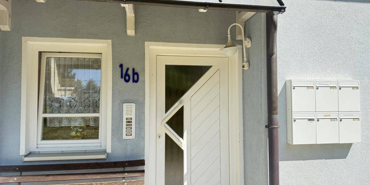 Etagenwohnung Bad Lobenstein Lobenstein - 3 Zimmer, 73 m&sup2;, 550&euro; | Angebot:26741873