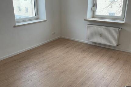 Wohnung Aholming - 3 Zimmer, 104 m&sup2;, 1.100&euro; | Angebot:25055887