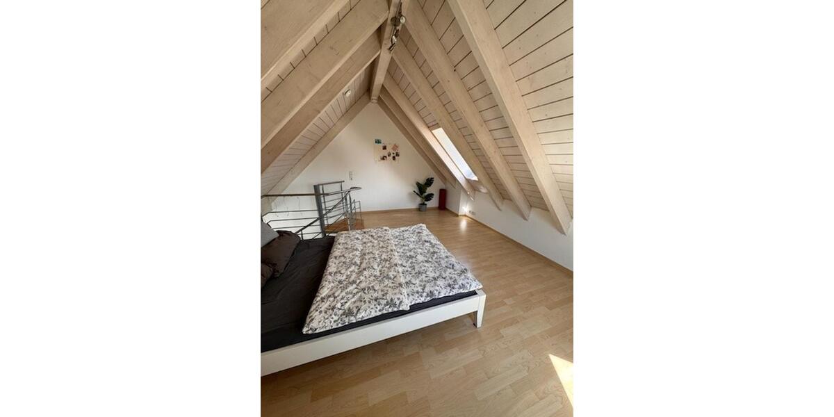 Dachgeschoßwohnung Stuttgart Birkach - 2.5 Zimmer, 58 m&sup2;, 740&euro; | Angebot:25225176