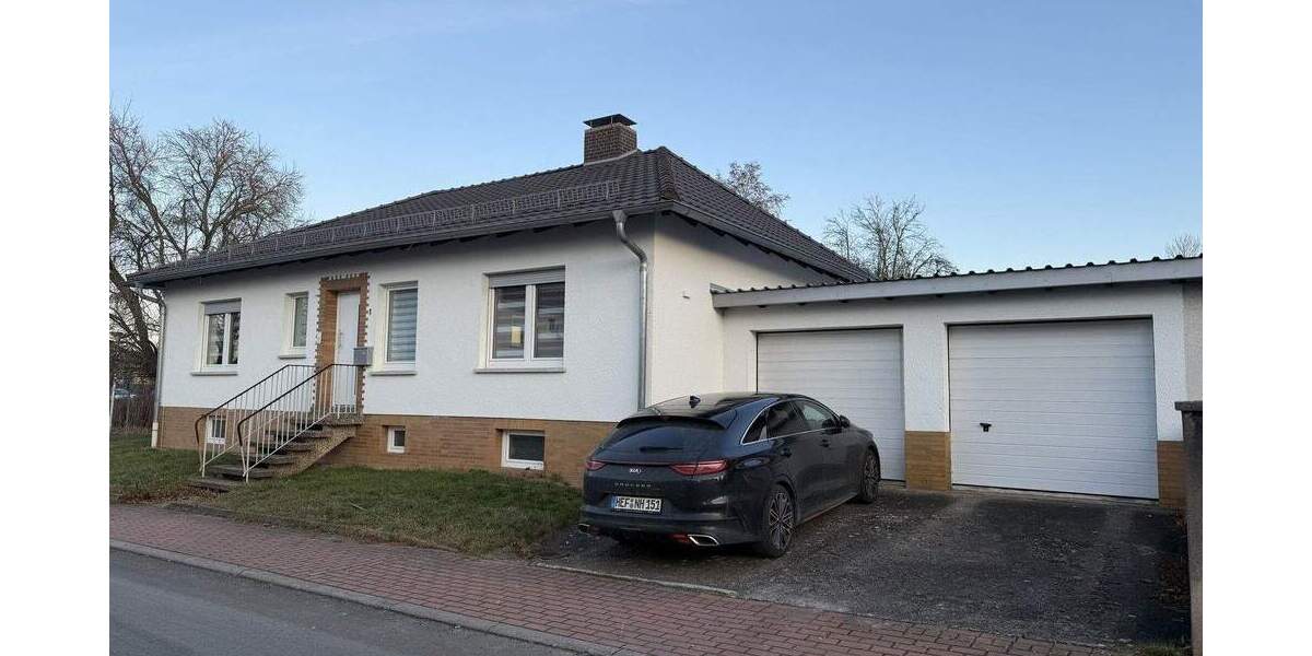 Kernsaniierter Bungalow (130 m²) mit Garten + Doppelgarage - Heringen (Werra) 4 zimmer