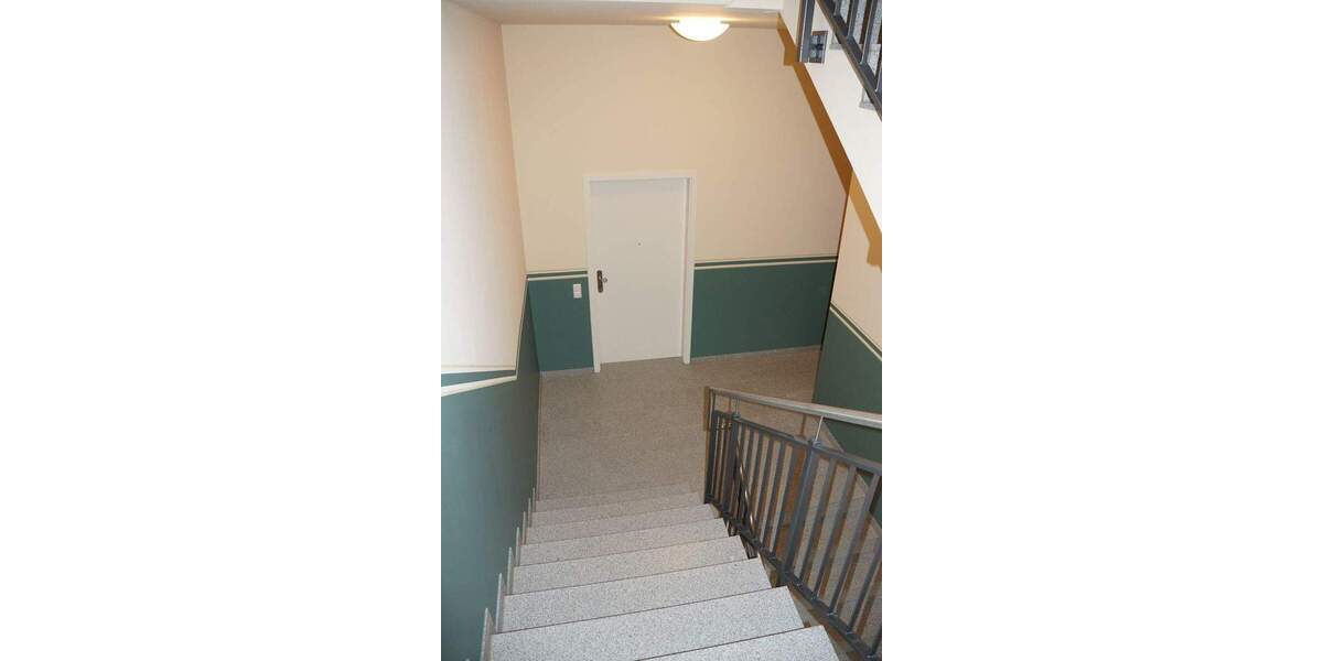 Etagenwohnung Pirna Zehista - 3 Zimmer, 98 m&sup2;, 925&euro; | Angebot:25279191